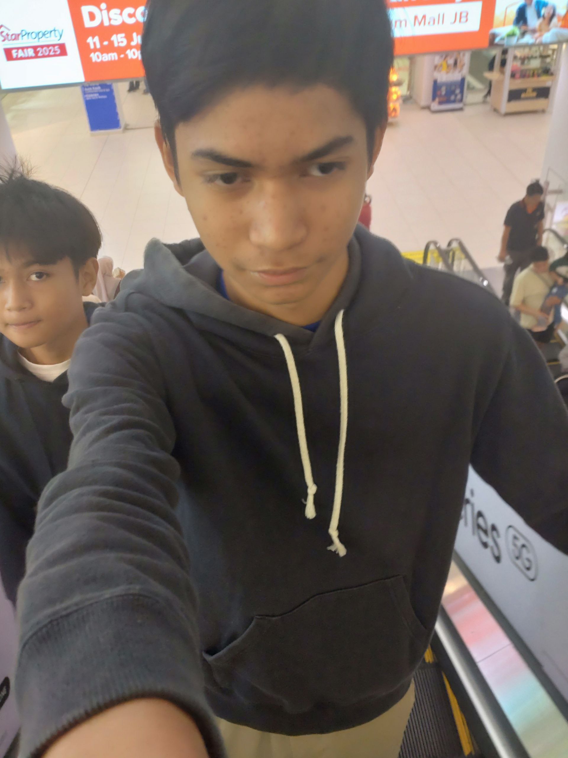 Selfie 2